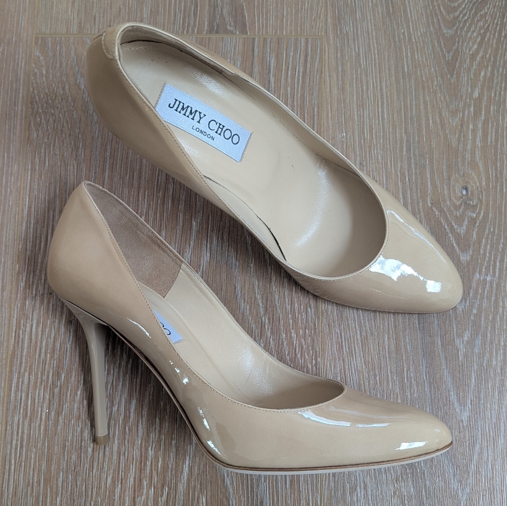 NIB Jimmy Choo 247 Lewis Nude Patent Leather Stiletto Pumps